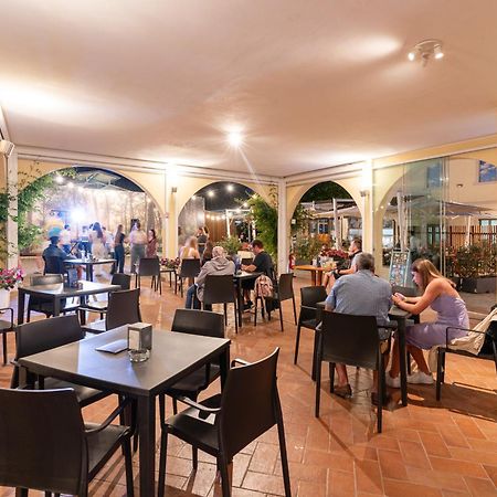 Club Del Sole Viareggio Family Collection Hotel Torre del Lago Puccini Exterior photo
